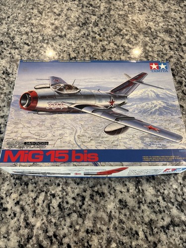 Tamiya mig 15bis silver - mig-15bis, color