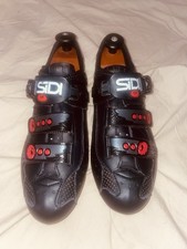 Scarpe da ciclismo su strada