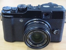FUJIFILM Fuji X10 12 megapixel