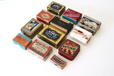 Lotto di 12 scatole pennini