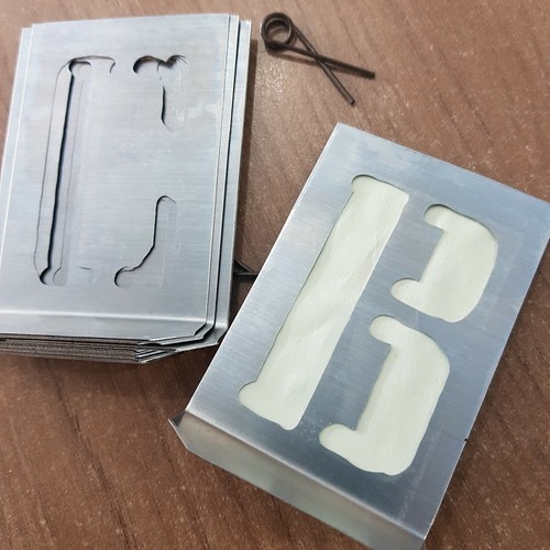 Stampini traforati lettere - 27,