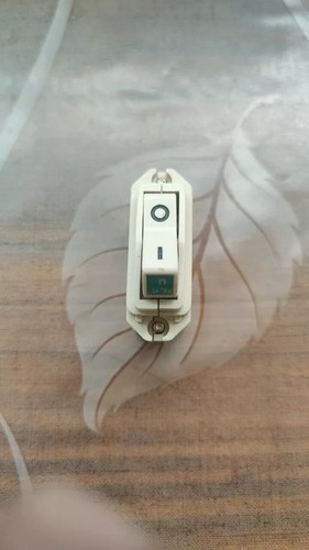 Interruttore automatico - interruttore,