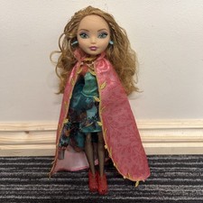 Bambola Ever After High Legacy
