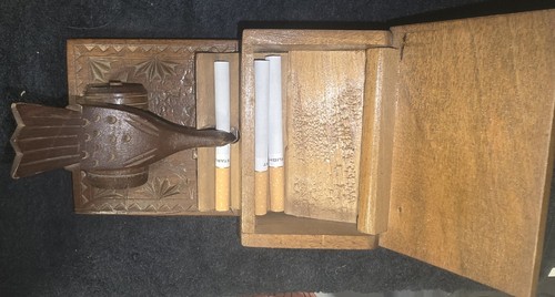 Scatola dispenser sigarette