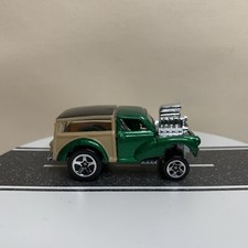 Collettore Hot Wheels 2002