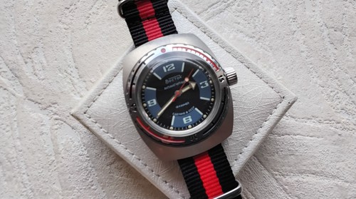Orologio subacqueo anfibio
