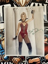 SARAH MICHELLE GELLAR signed