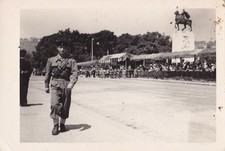 FOTO MILITARE A NAPOLI VIA