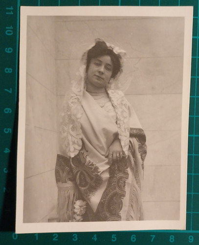 Photo mantua woman with - photo,