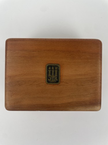 Portagioie legno ritirato - in,