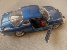 MODELLINO AUTO RENAULT ALPINE
