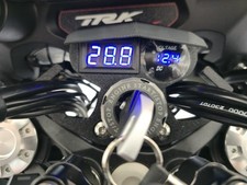 NEW! KIT CRUSCOTTINO MULTIFUNZIONE Volt e Temp TRK 702 e 702X e BENELLI 502 502x