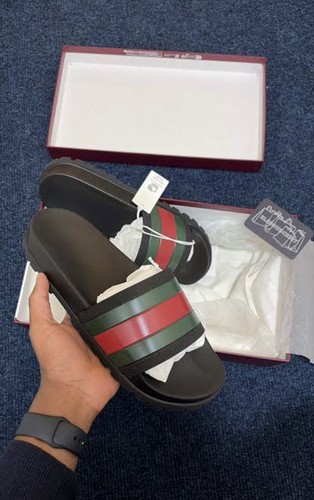 Gucci sandalo uomo slide con
