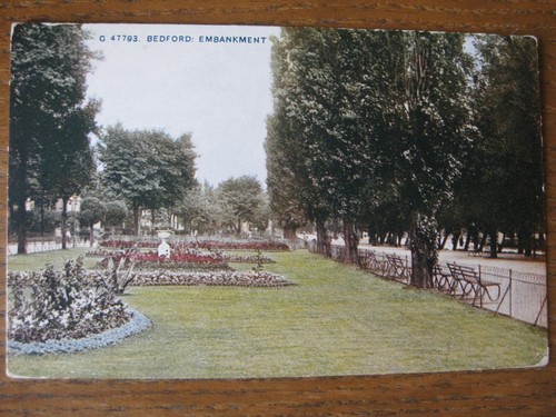Embankment bedford - embankment,,