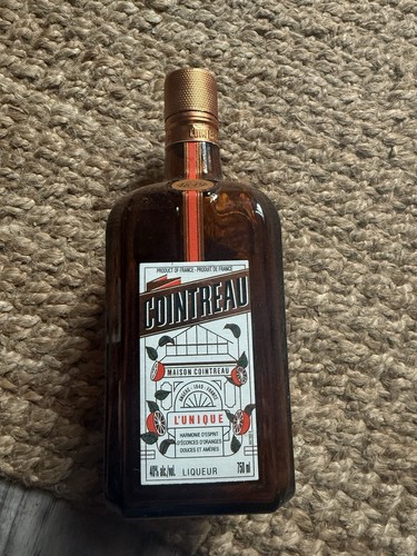 Bottiglia liquore cointreau - bottiglia,
