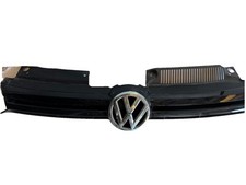 ✅✅✅ GRIGLIA MASCHERA   ANTERIORE PARAURTI PER VWGolf 6 Berlina 5K0853651  08 12