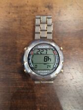 SUUNTO computer subacqueo modello Stinger Titanium con bracciale in titanio batteria nuova.