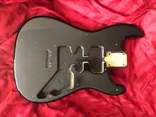 Corpo Fender Squier Bullet