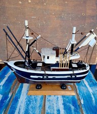 Peschereccio Barca Da Pesca A