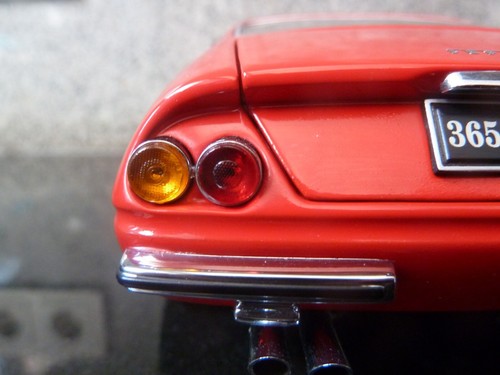 Kyosho ferrari 365 - 1:18,
