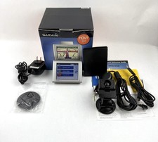 Garmin Nuvi 350 NA GPS con adattatori di alimentazione, custodia in pelle, supporto cruscotto e pacchetto scatola
