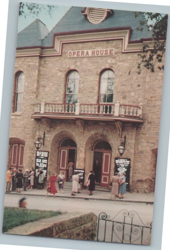 Opera house central - opera,