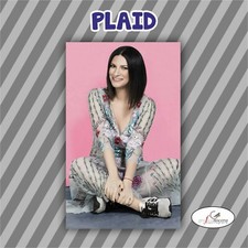 Plaid Laura Pausini musica