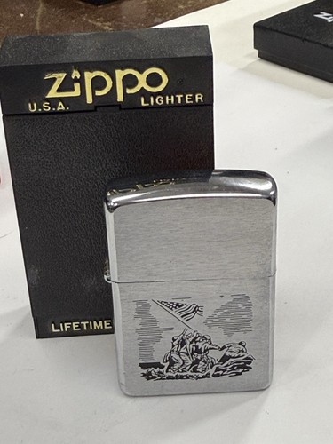 Zippo 1996 marine world war - 1996,
