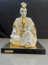 Statua porcellana Edoardo