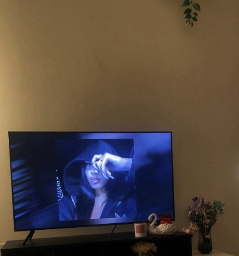Samsung crystal uhd 50in - 50in, 4k