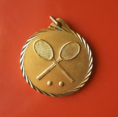 Medaglia derthona tennis 1974 - medaglia,