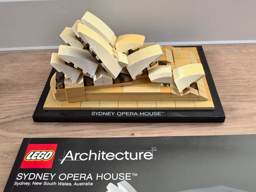 Lego architecture 21012 - lego®,