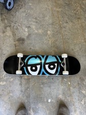 Brand new skateboard complete - brand,