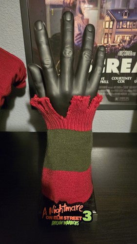 Nightmare elm street - on, stand