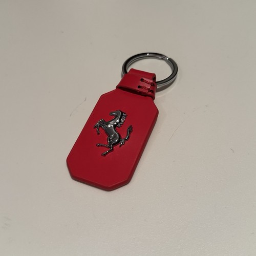 Ferrari rouge porte clés - porte-clés, en
