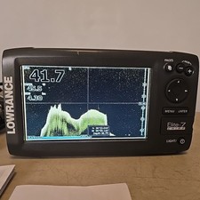 Lowrance Elite-7 CHIRP GPS Chartplotter Fish Finder con trasduttore e supporto LEGGI