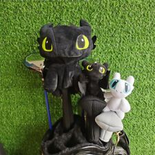 Copricapo in legno sdentato