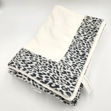 Abyss White Leopard Print