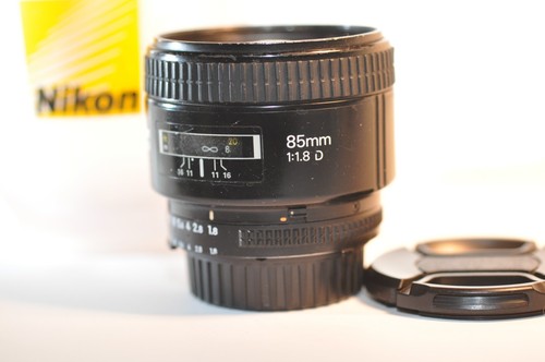Nikon nikkor f 1 - af, mm