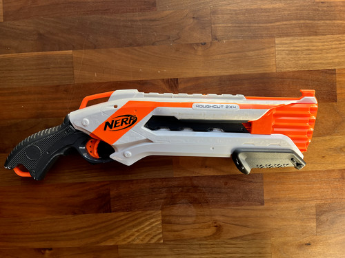 Blaster nerf strike elite - ,