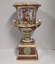 Urna/vaso dorato stile Royal