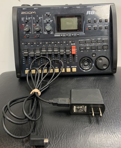 Zoom multitrack recorder - r8,