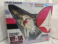 BANDAI ROBOTECH MACROSS