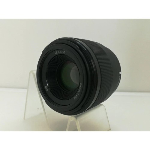 Sony 50mm 8 - 50mm, f1.8