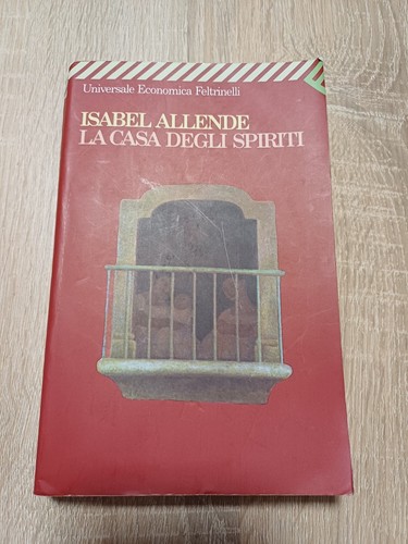 Casa degli spiriti isabel - la, spiriti-