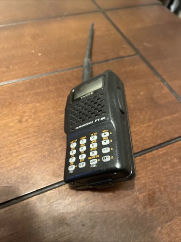 Yaesu 60r dual - band, vhf/uhf