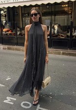 Abito a pois nuovo con