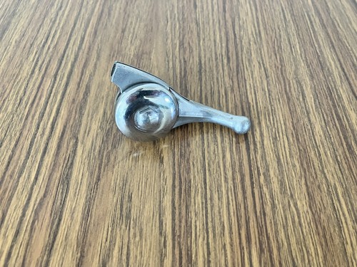 Leva strozzatore super pratica