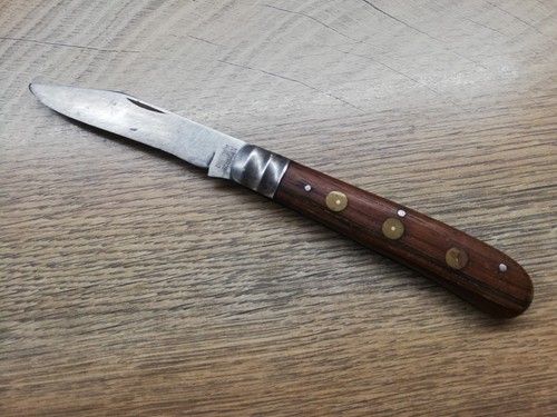 Coltello tascabile pieghevole