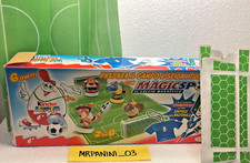 (@6) CONFEZIONE-SCATOLA-BOX-DIORAMA -Kinder Sorpresa- MAGICSPORT CON CAMPO